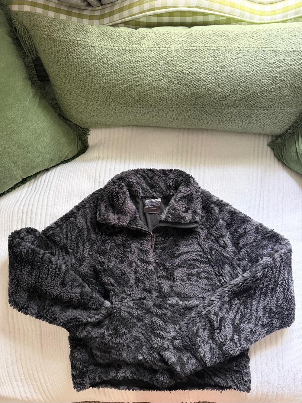 lululemon athletica Women's Dark Gray Teddy Jacket